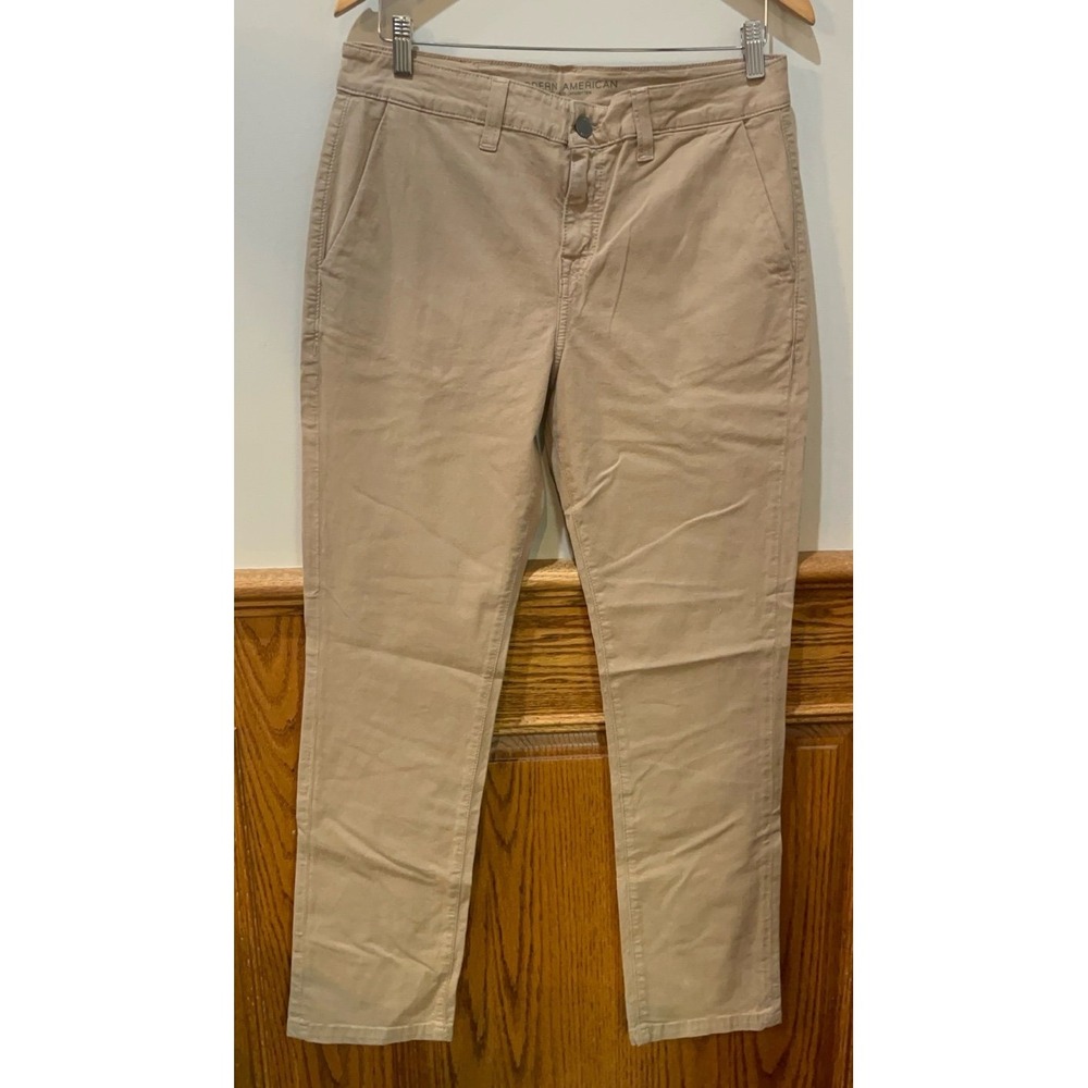 NEW Men's Modern American weekender dark khaki pants size 32 by 32.